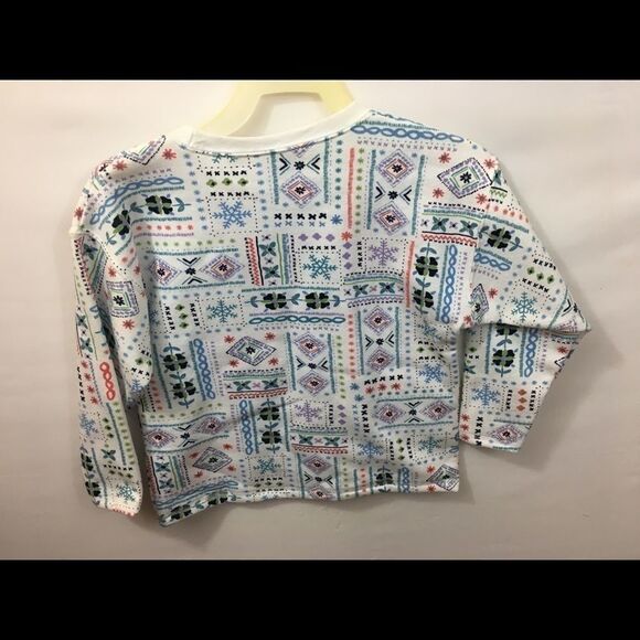 NWOT Hanes Girls Sweatshirt 4/5 - Picture 2 of 3